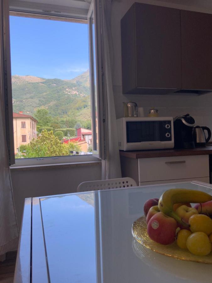 Casa La Wanda - Camaiore Toscana - 2 Bedroom & Terrace Kültér fotó
